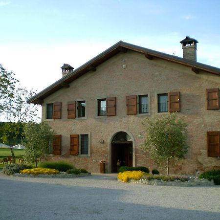 Agriturismo La Cascinetta Vendégház Pieve di Cento Kültér fotó