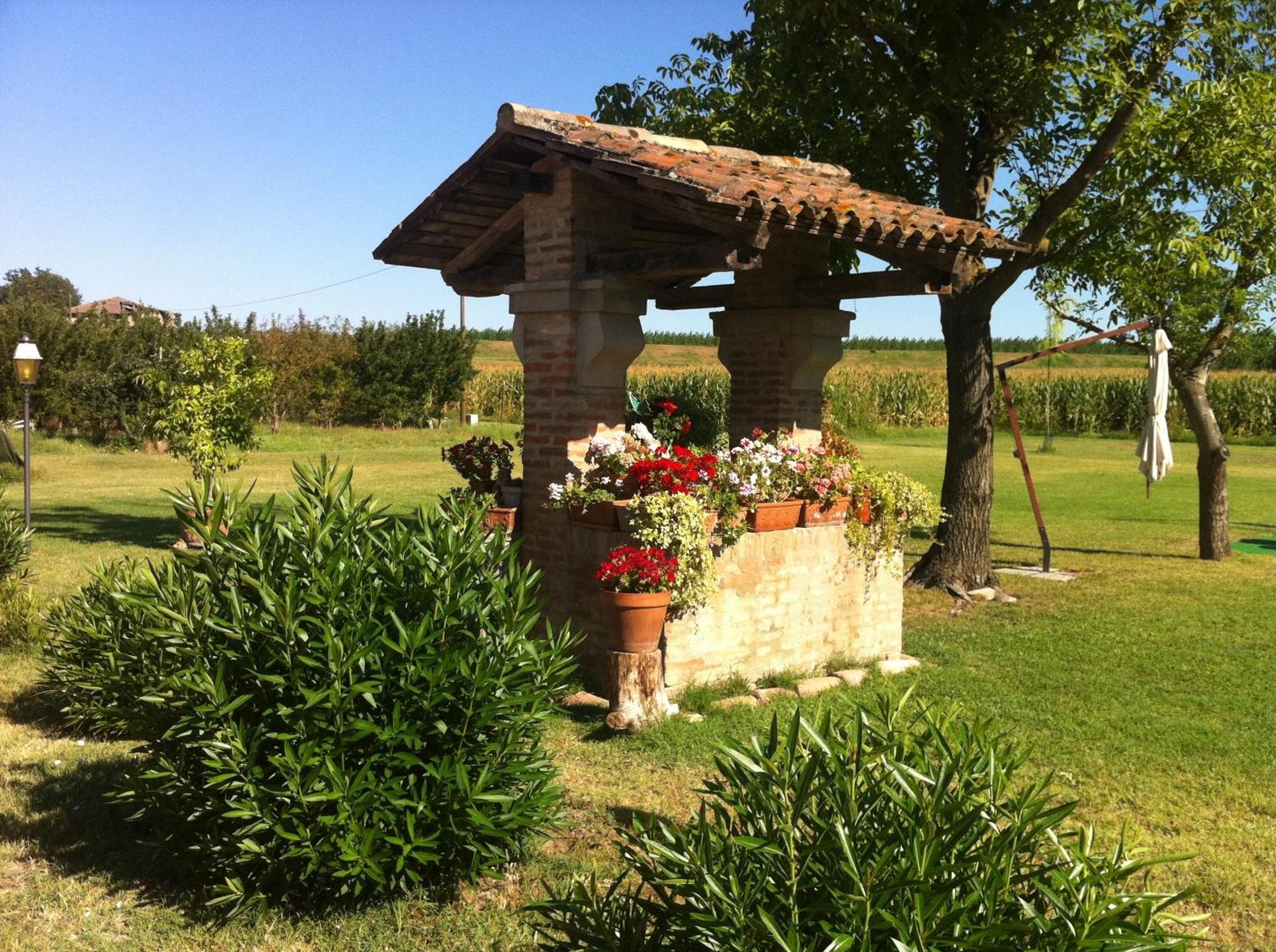 Agriturismo La Cascinetta Vendégház Pieve di Cento Kültér fotó