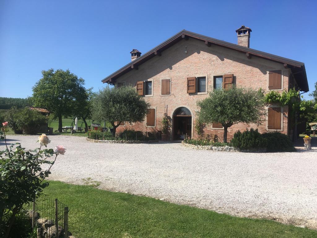 Agriturismo La Cascinetta Vendégház Pieve di Cento Kültér fotó